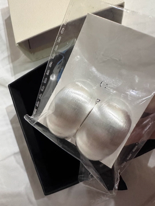 Golden Glow Vintage Dome Earrings