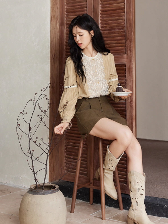 Vintage Beige Lace Panel Blouse