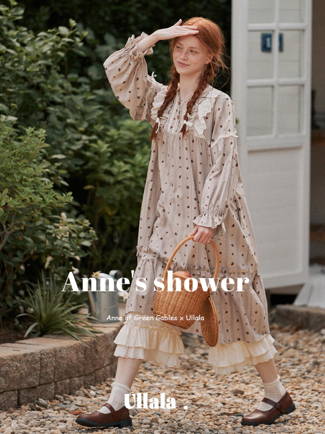Anne’s Meadow Garden Nightgown