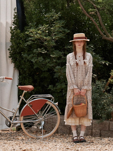 Anne’s Meadow Garden Nightgown