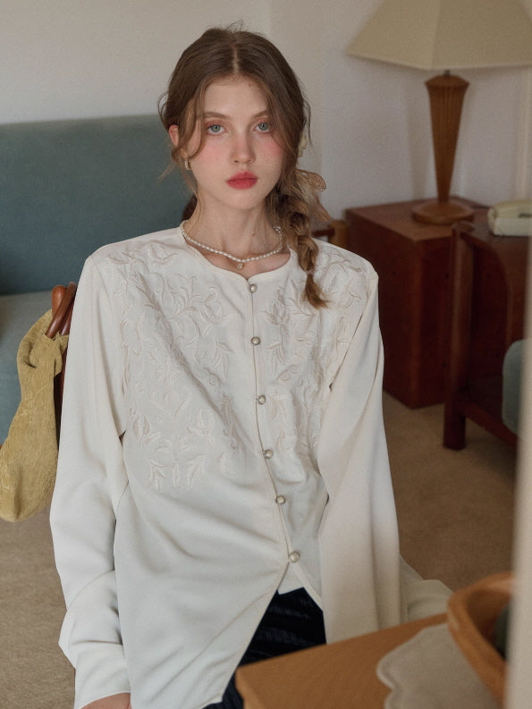 Soft Ivory Embroidered Vintage Blouse