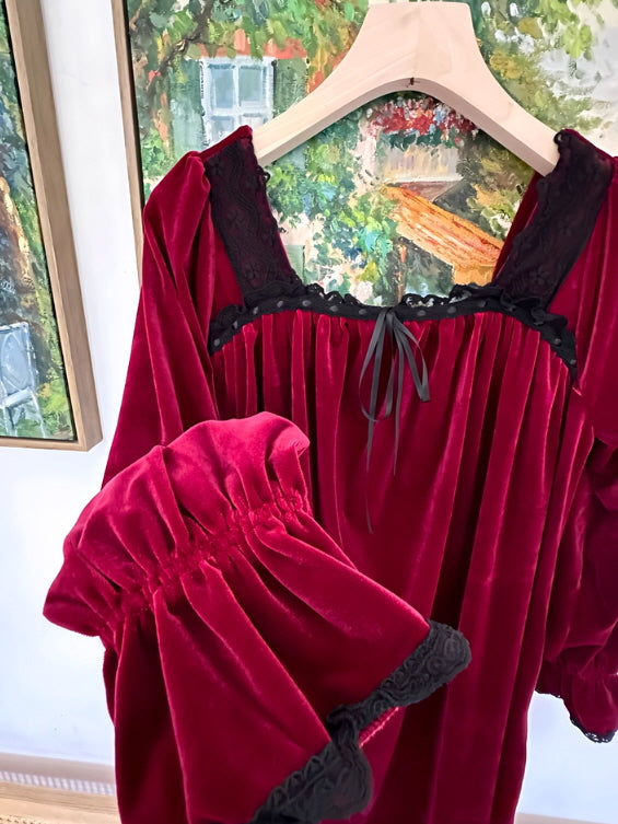 French Retro Velvet Princess Nightgown