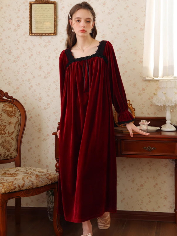 French Retro Velvet Princess Nightgown