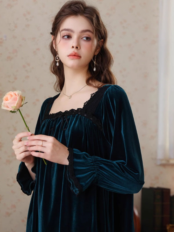 French Retro Velvet Princess Nightgown