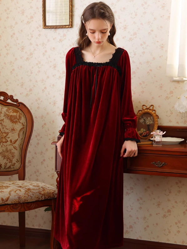 French Retro Velvet Princess Nightgown