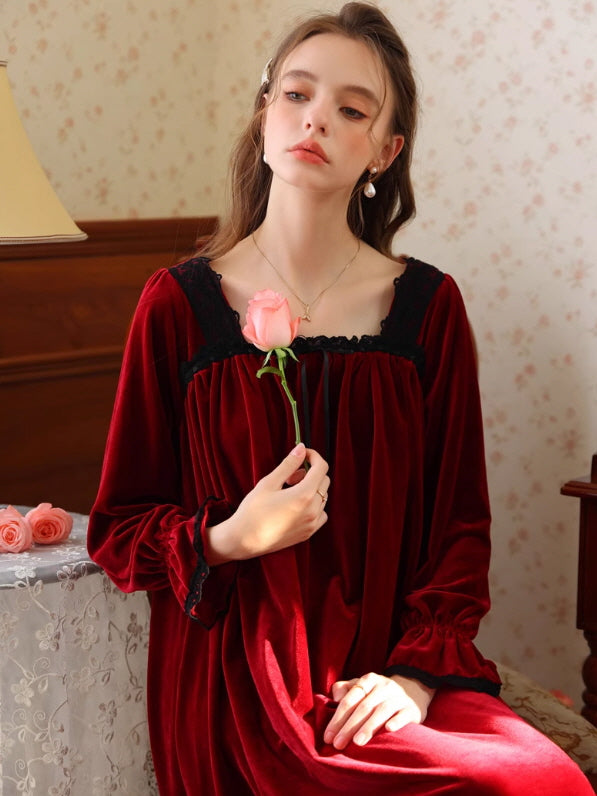 French Retro Velvet Princess Nightgown