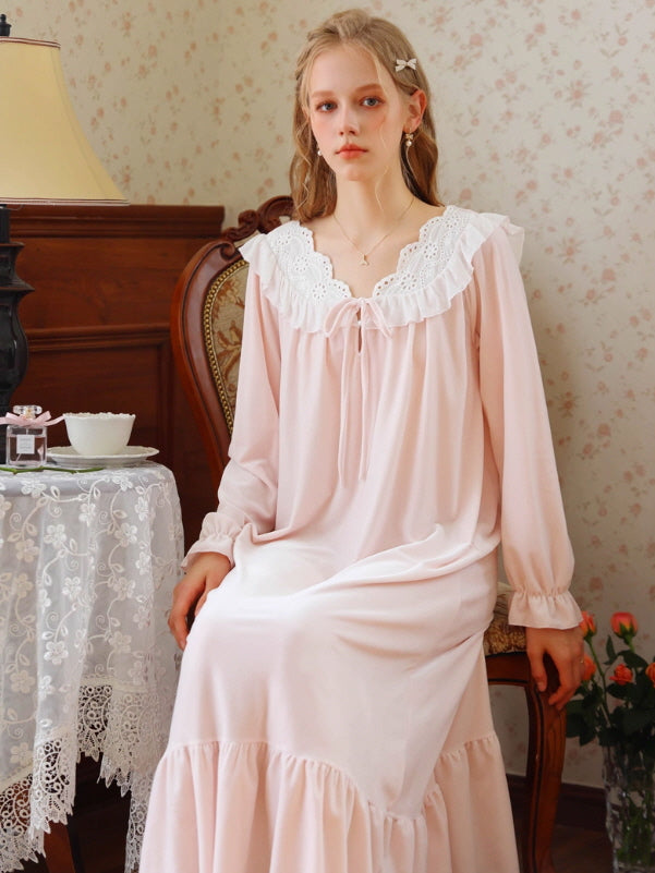 Retro Velvet Princess Nightgown