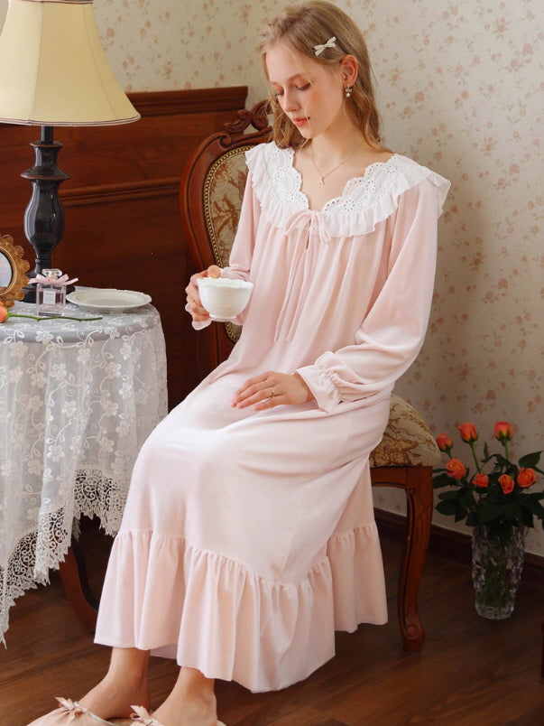 Retro Velvet Princess Nightgown