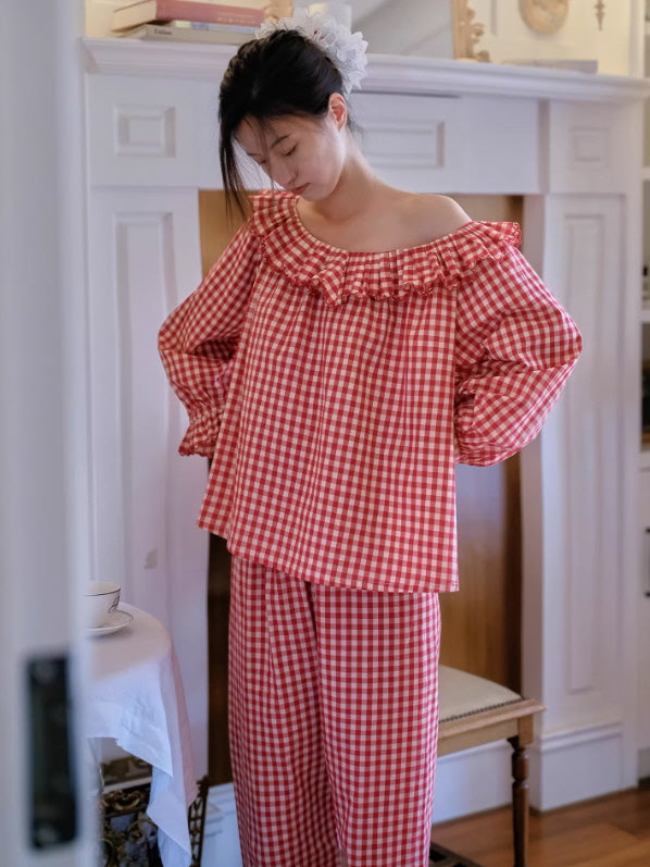 Loose fit red gingham pajama set with ruffled neckline, romantic soft girl loungewear