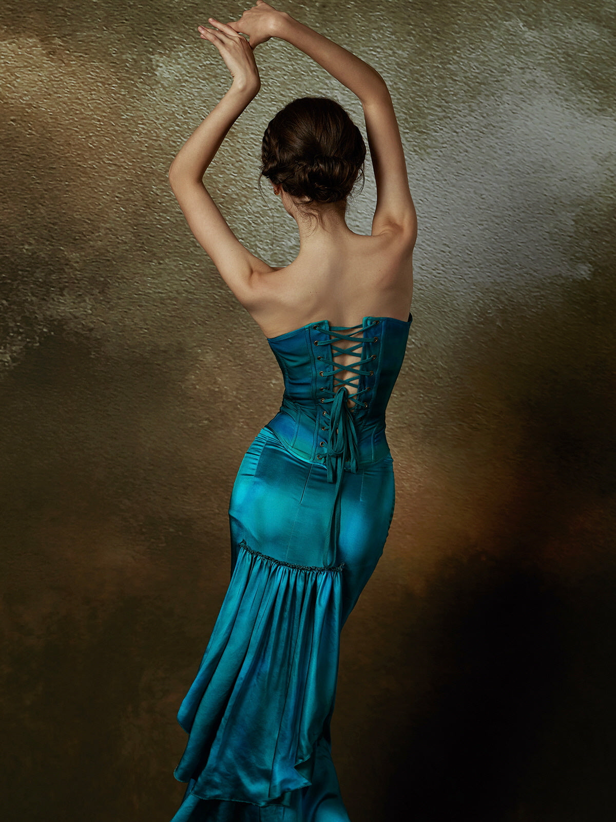 Elegant Ocean Siren Corset & Skirt