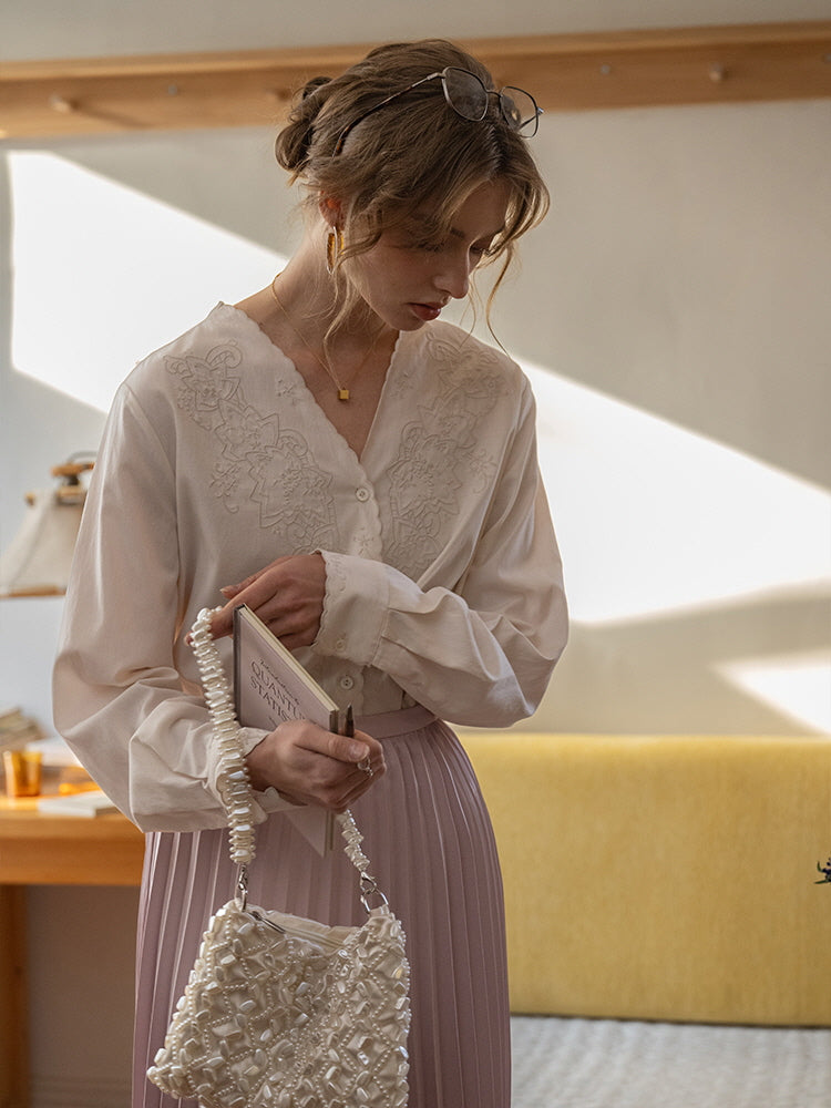 Scallop Embroidery Vintage Blouse