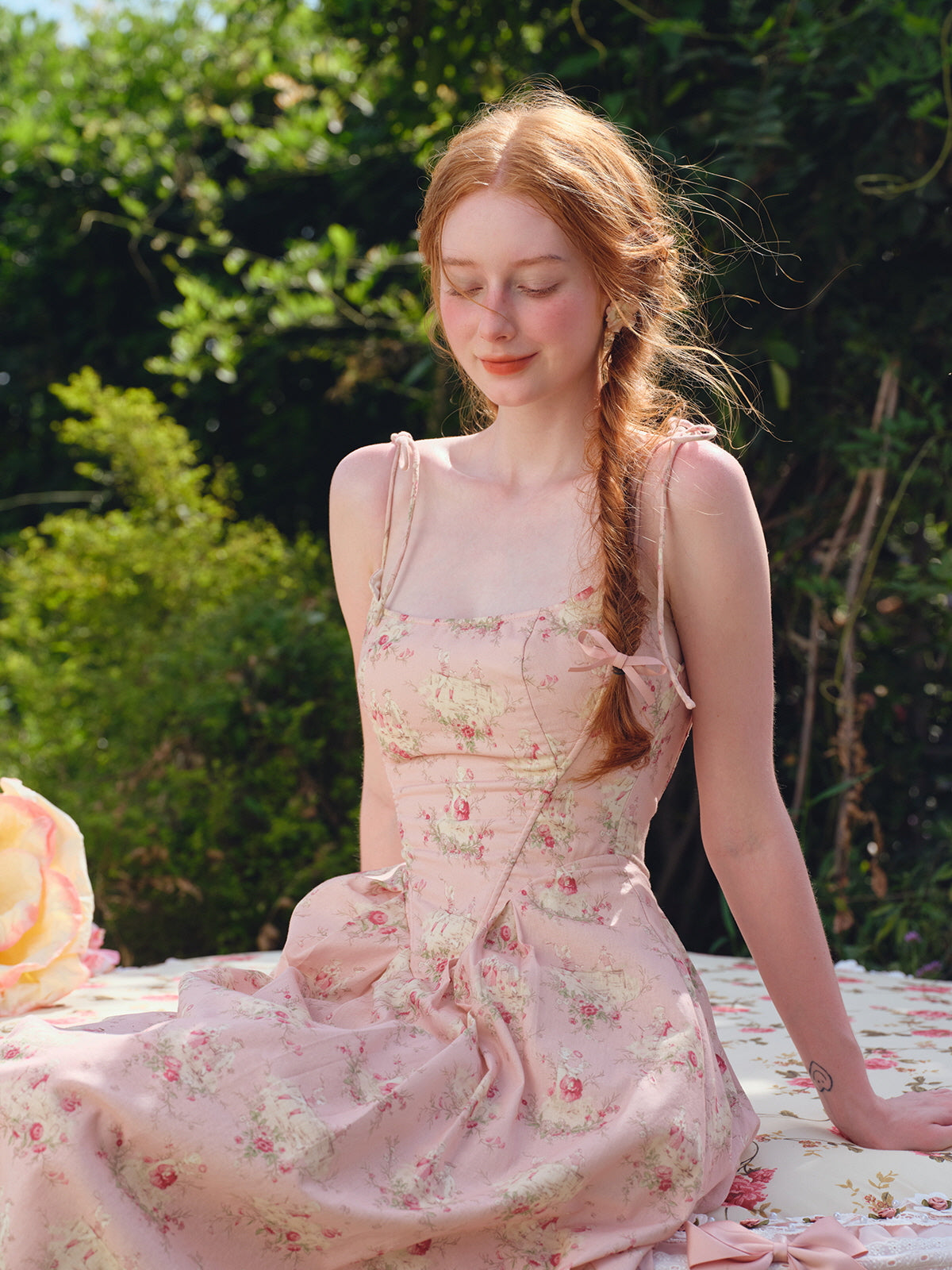 Pastoral Pink Vintage Floral Lace-Up Dress