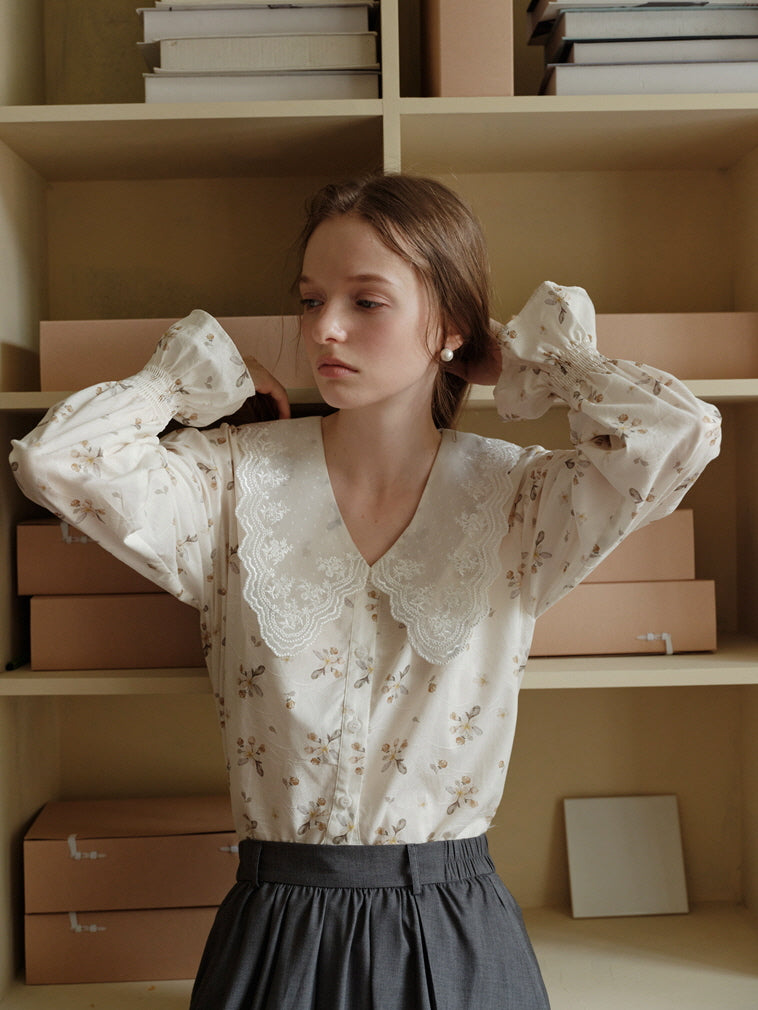 Vintage Floral Lace Collar Blouse