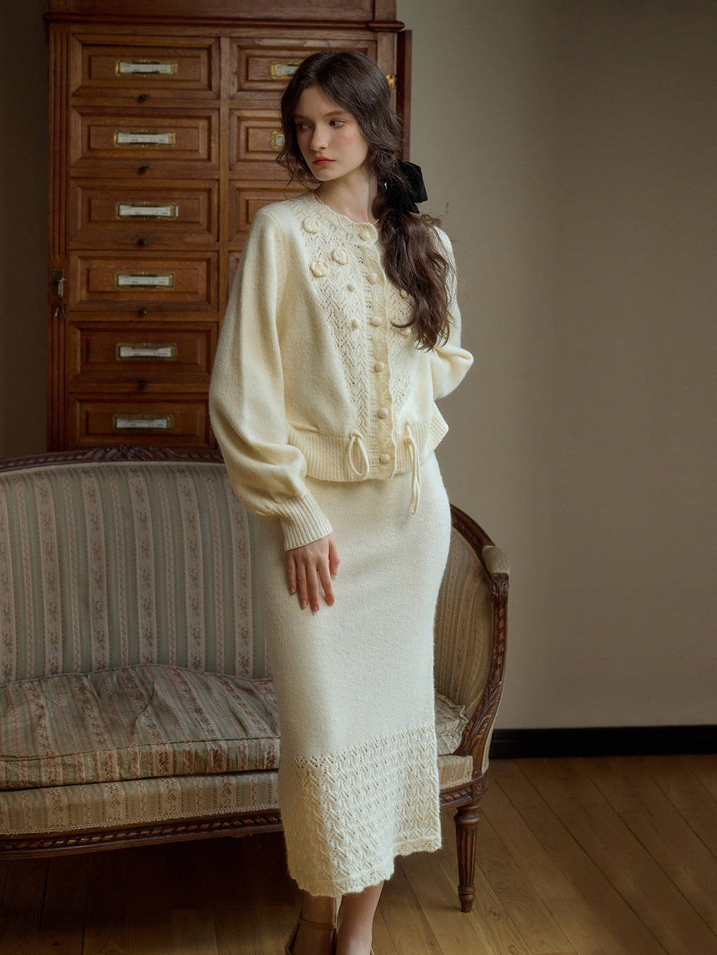 Rosette Bloom Knit Cardigan