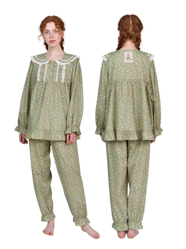 Front and back view of a green floral loungewear set with lace-trimmed collar and ruffled hem, capturing the relaxed, cottagecore-inspired silhouette.
