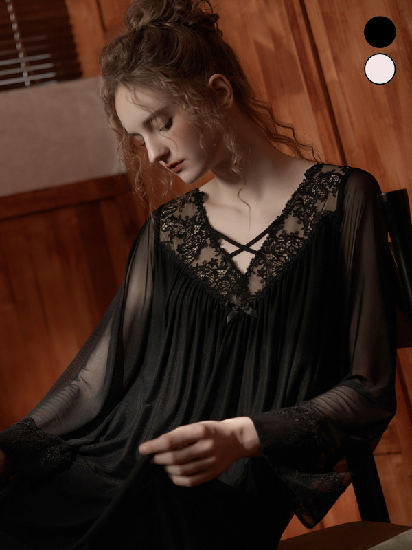 chelnlseey Lace Sheer Black & Ivory Nightgown – Vintage