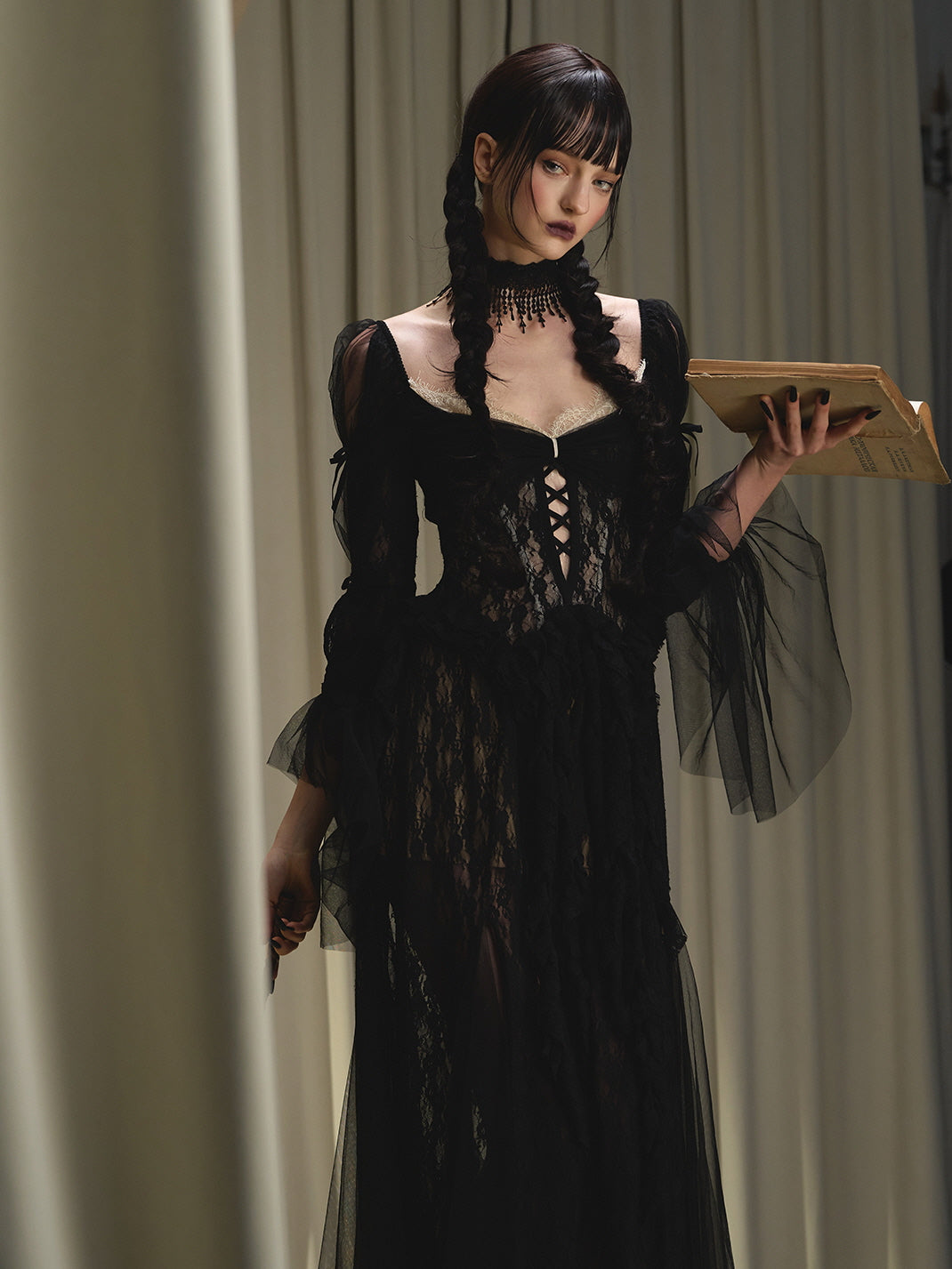 Black Lace Fairytale Dress - Vintage Princess Aesthetic Outfit Black Lace Fairytale Dress - Vintage Princess Aesthetic Outfit