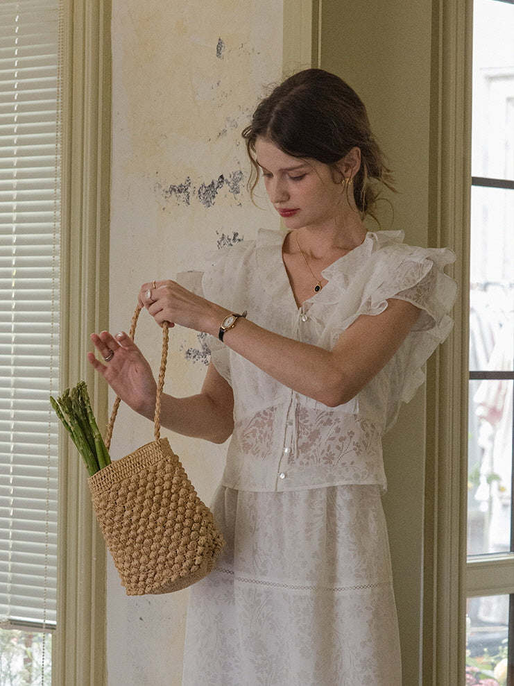 Amelila's Floral Breeze Blouse