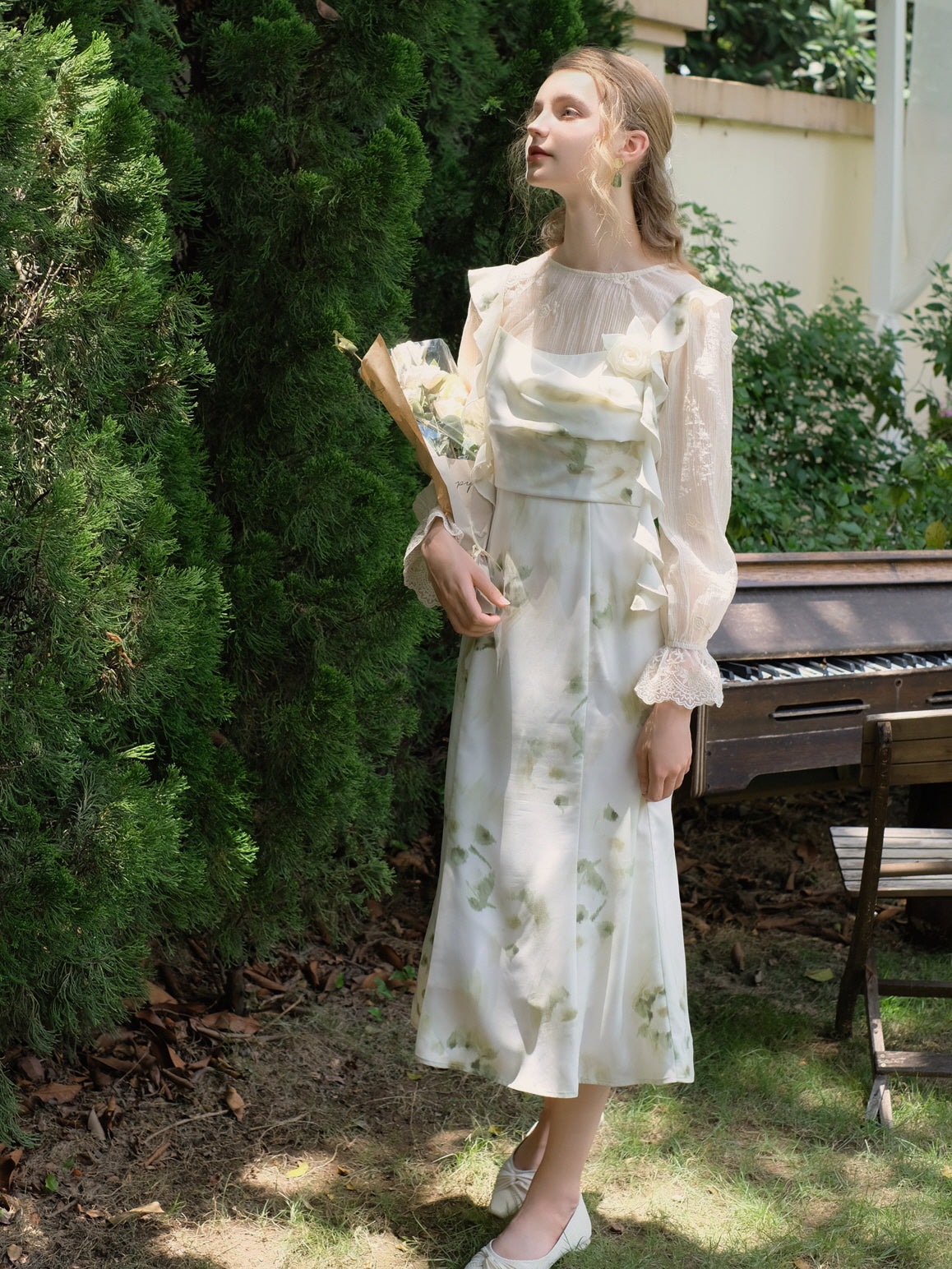 Fairy Whisper White Rose Dress