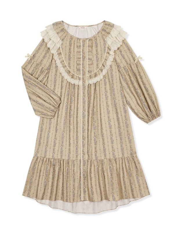 Vintage Lace-Trimmed Floral Nightgown