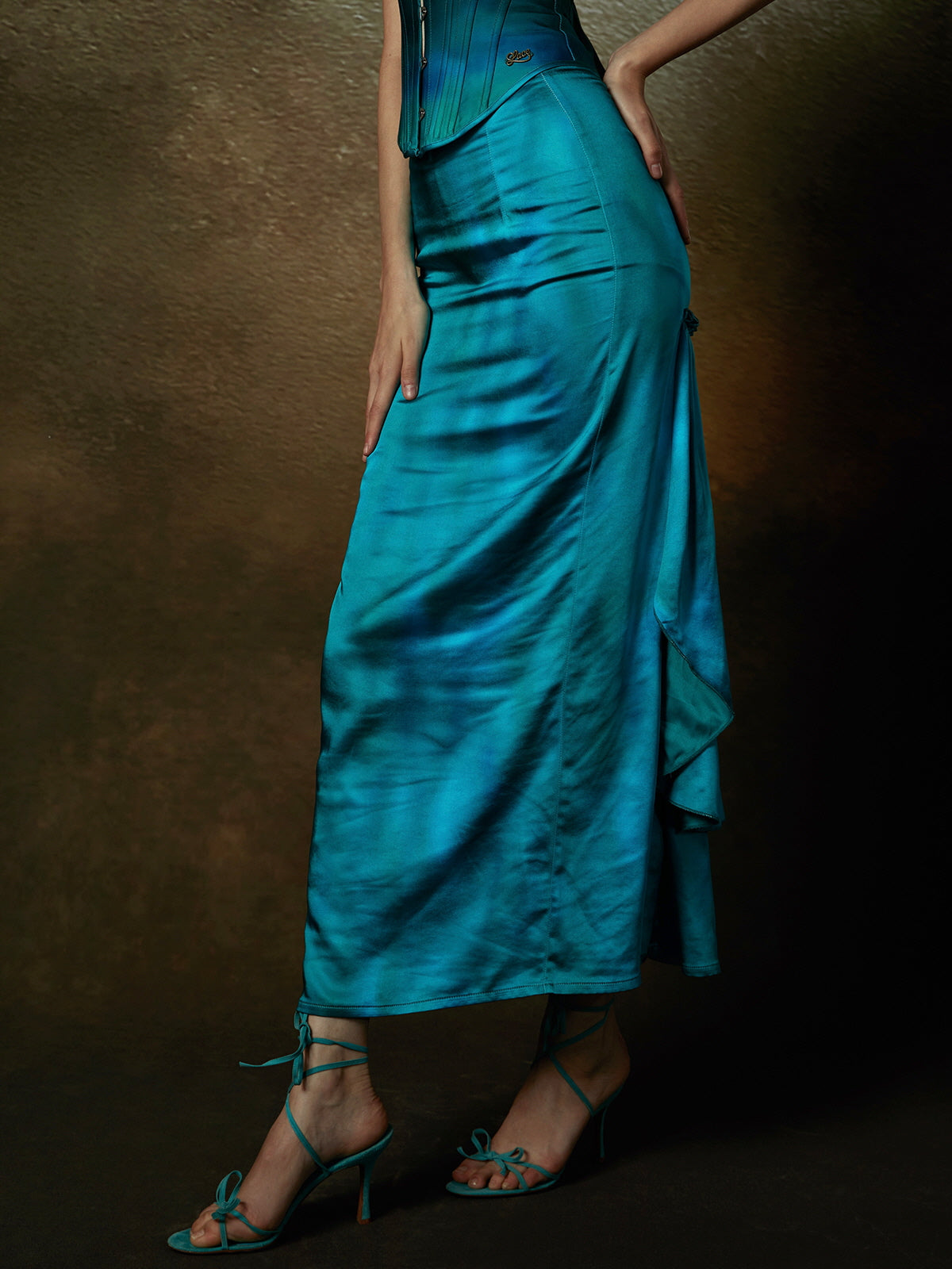 Elegant Ocean Siren Corset & Skirt