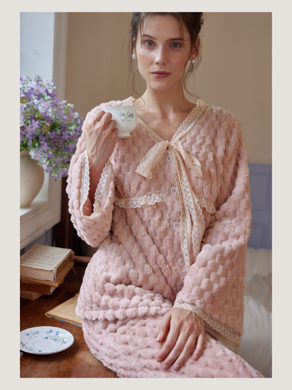 Rose Cloud Vintage Ribbon Loungewear Set