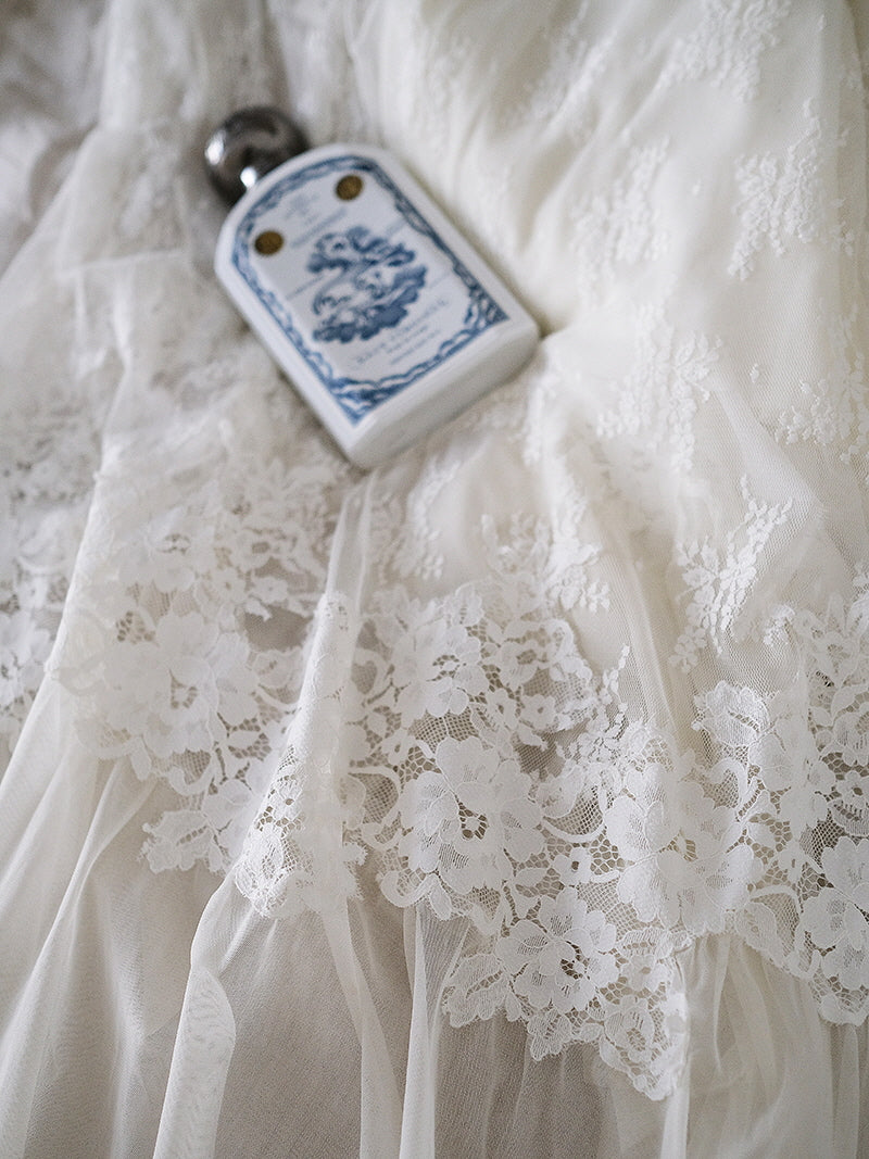 Elizabeth's Royal Lace Nightwear