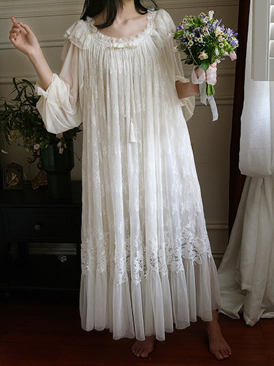 Elizabeth's Royal Lace Nightwear