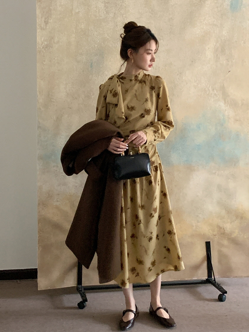 Vintage Floral Tie-Neck Dress