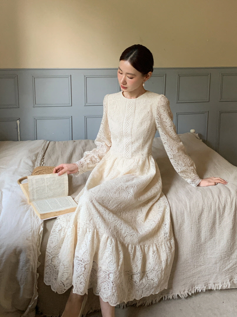 Ivory Vintage Lace Dress