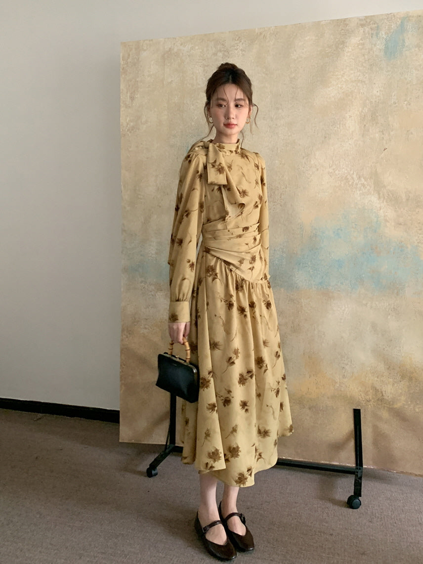 Vintage Floral Tie-Neck Dress
