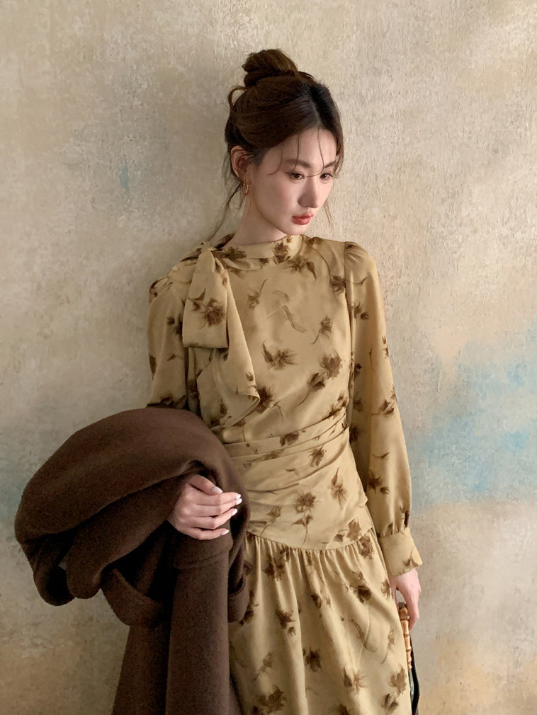 Vintage Floral Tie-Neck Dress
