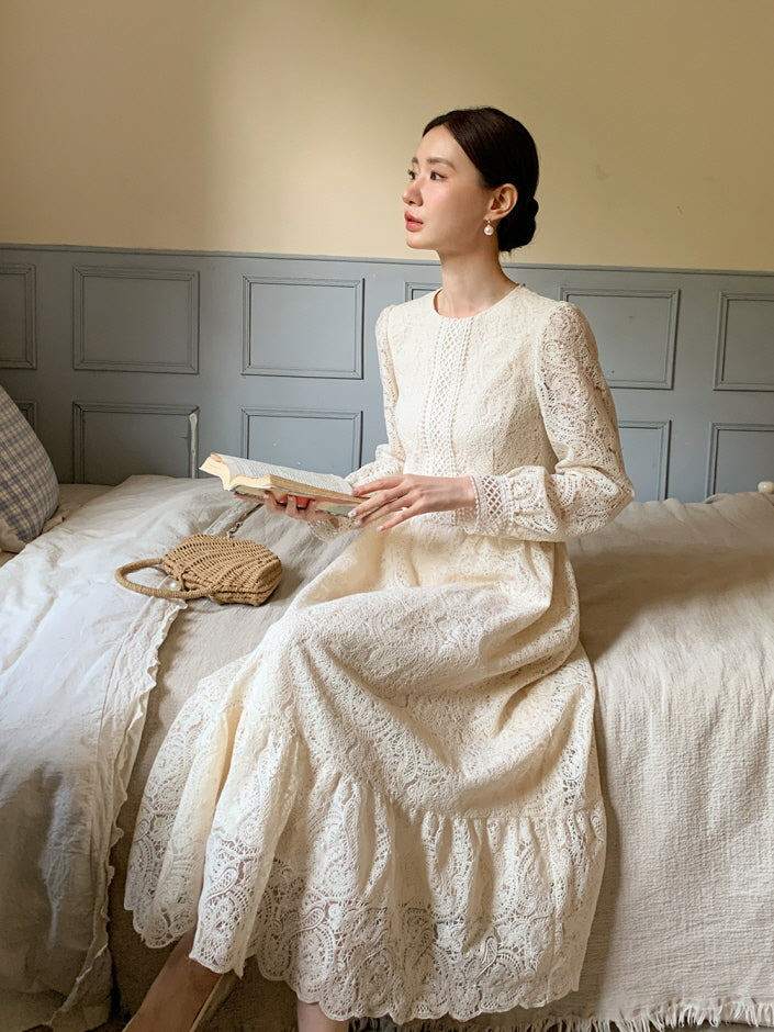 Ivory Vintage Lace Dress