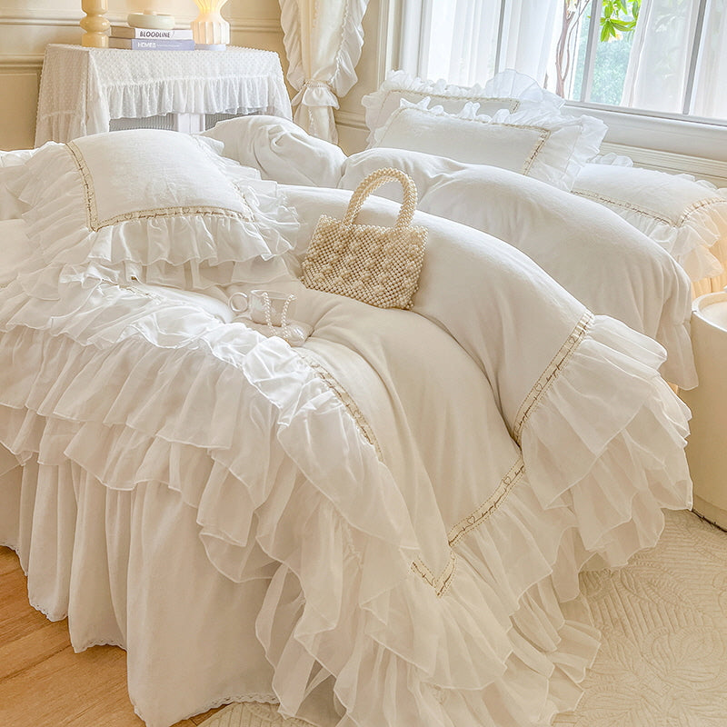 Fairy Lace Velvet Ruffle Bedding Set