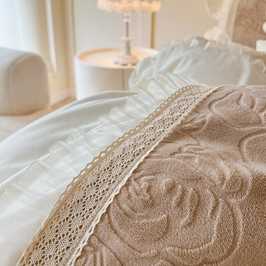 Velvet Rose Ruffle Bedding Set