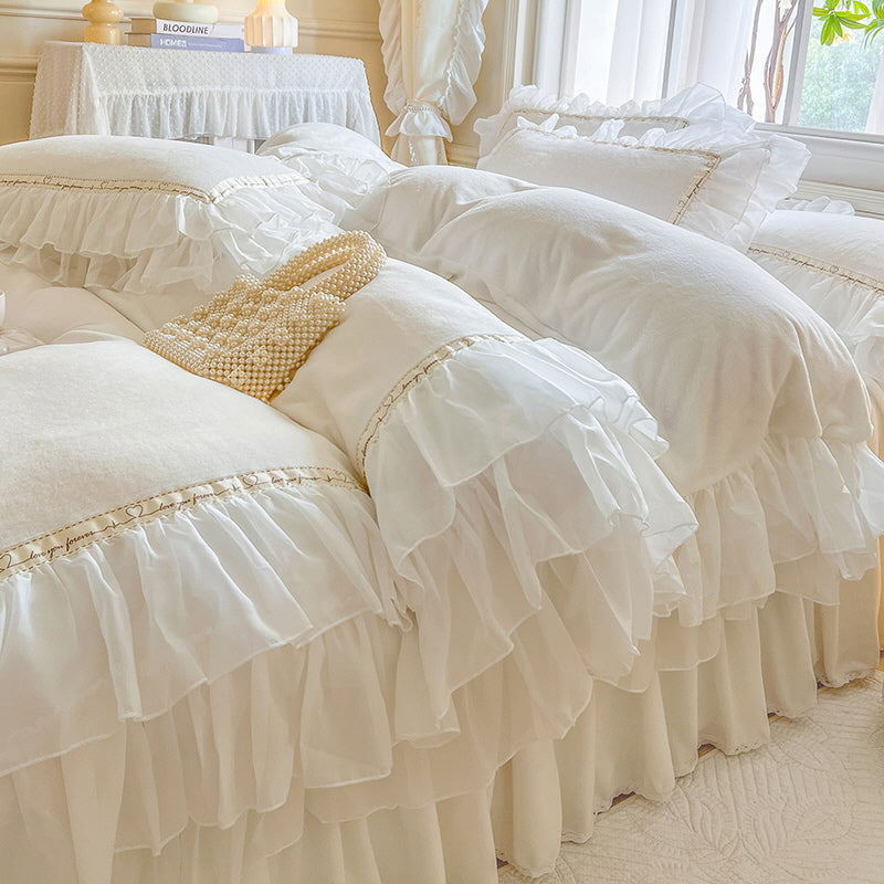 Fairy Lace Velvet Ruffle Bedding Set