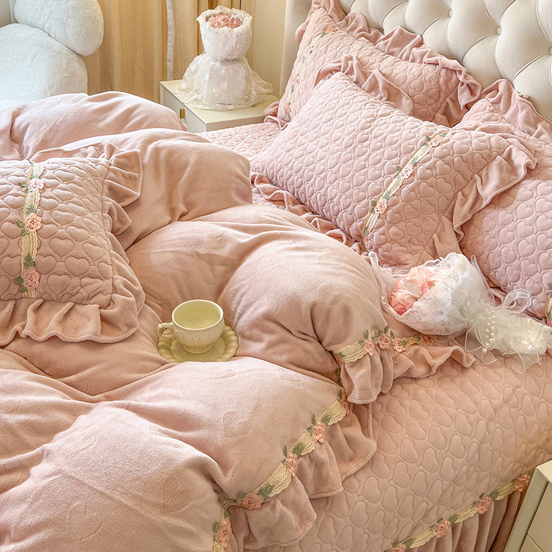 Princess Velvet Rose Ruffle Bedding Set