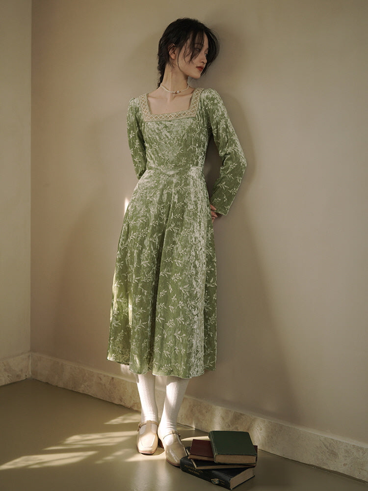 Vintage Green Velvet Embroidered Dress