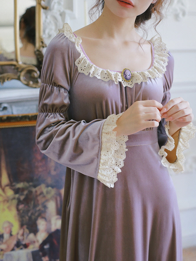 Vintage-Inspired Purple Velvet Long Dress