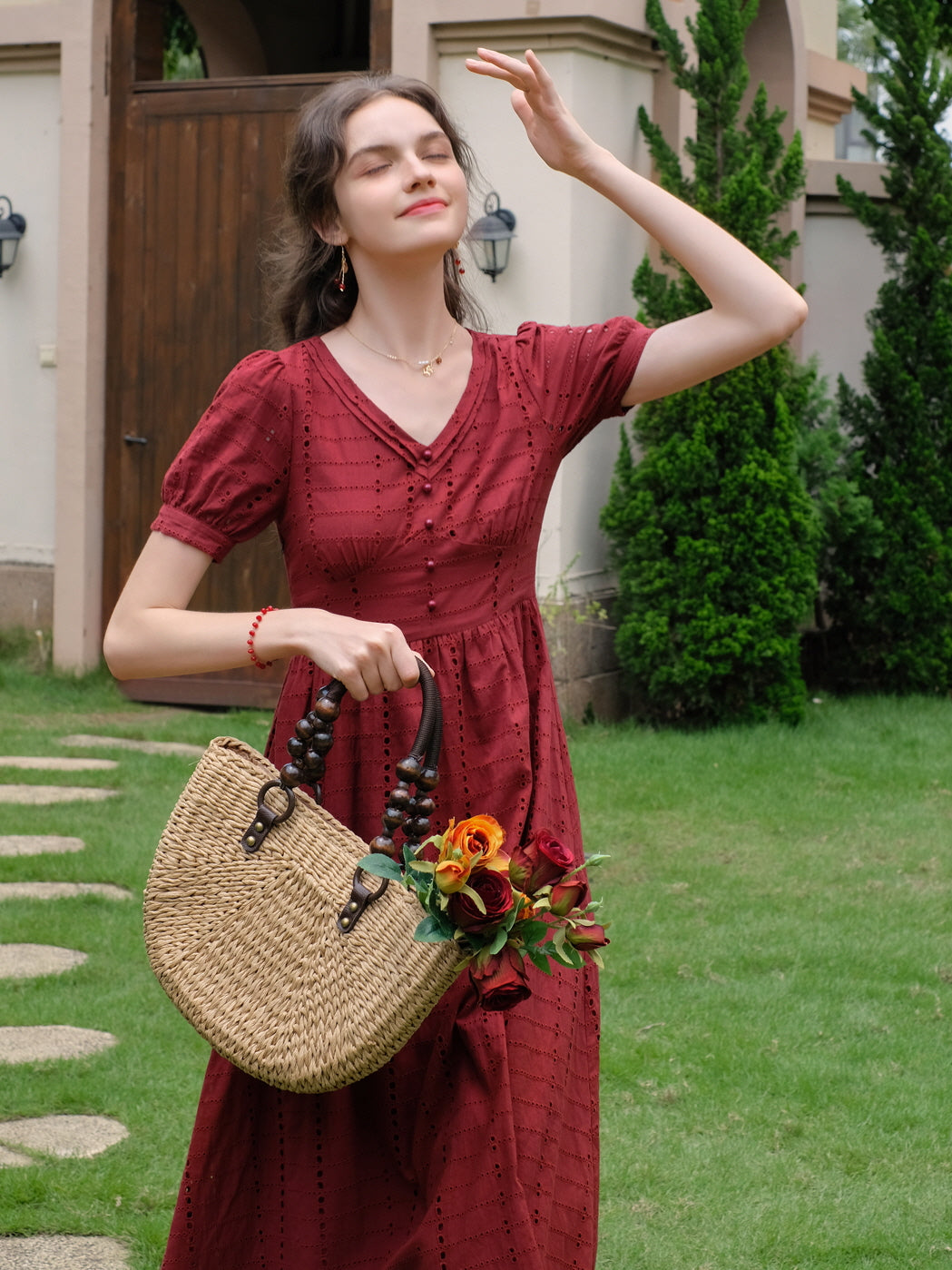 Vintage-Inspired Cotton Eyelet Dress