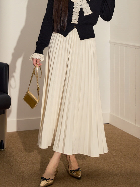 Timeless Ivory Pleated Skirt