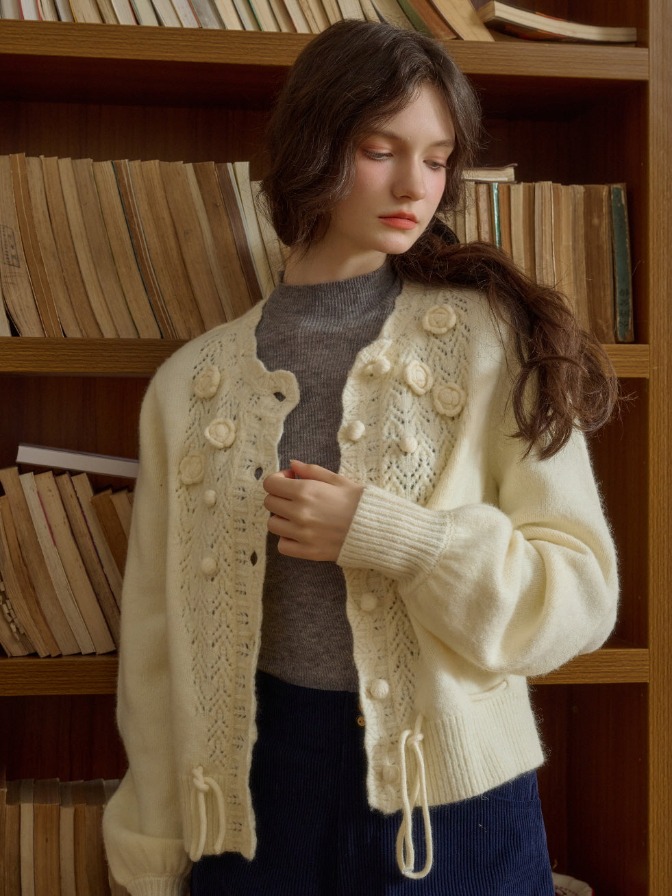 Vintage Floral Knit White Cardigan