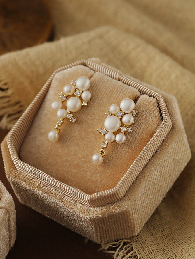 Elegant Pearl and Crystal Stud Earrings