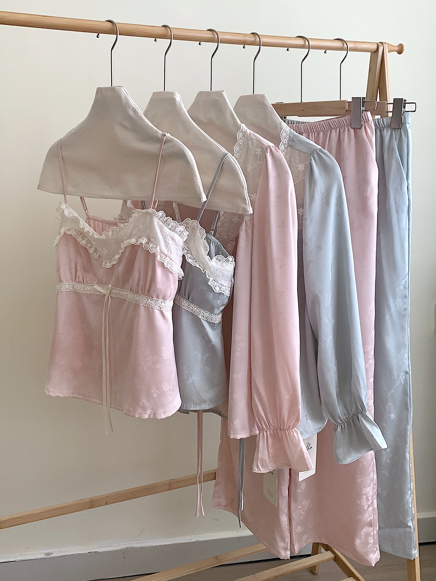 Floral Whisper 3-Piece Pink Loungewear Set