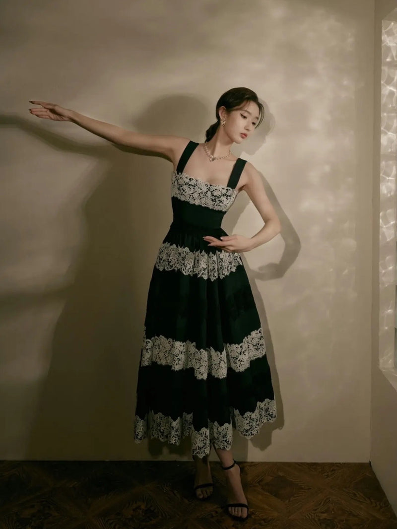 Ava Lace Dress Black White