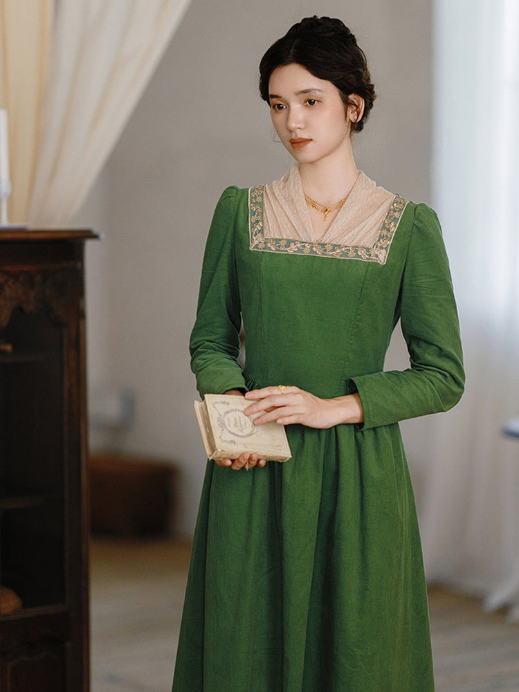 Emerald Garden Embroidered Collar Dress