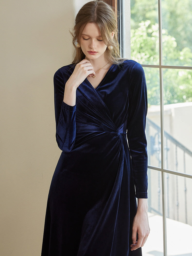 Midnight Elegance Velvet Wrap Dress