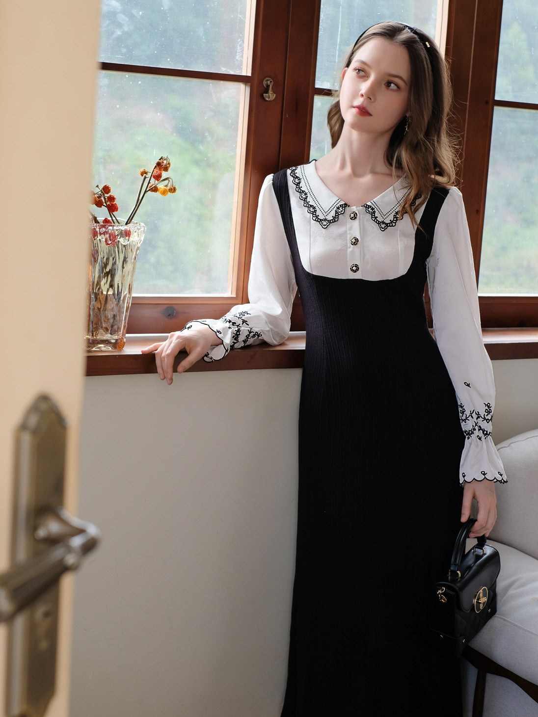 Elegant Embroidered Collar Knit Dress