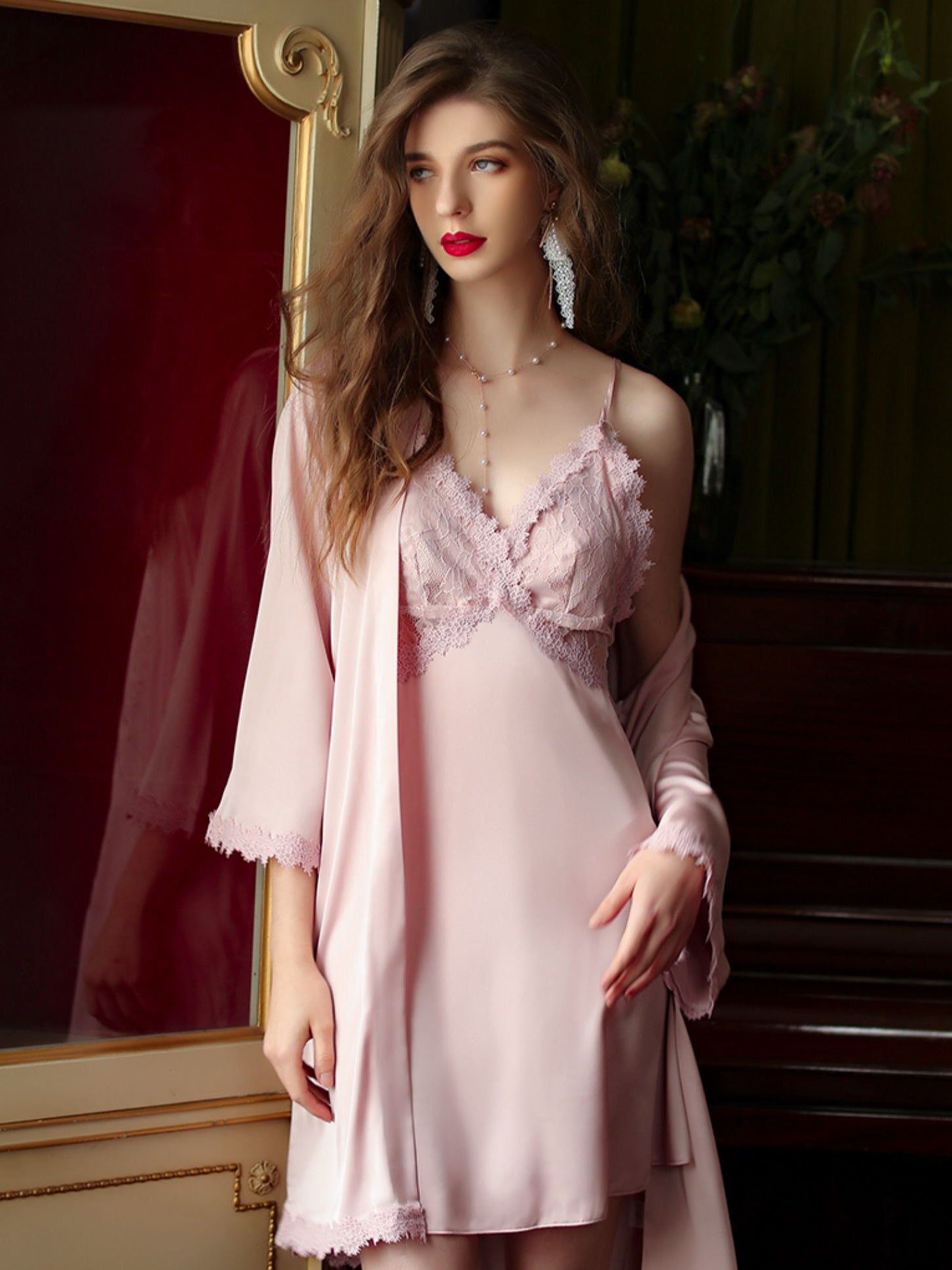 Elegant Lace Princess Sleepwear