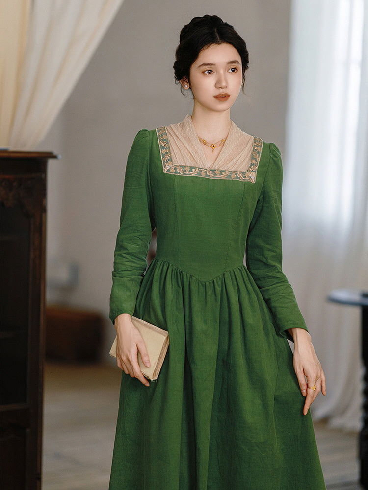 Emerald Garden Embroidered Collar Dress